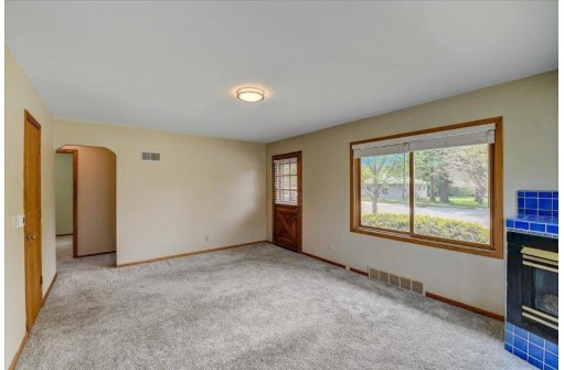 305 N Rosa Rd, Madison, WI 53705