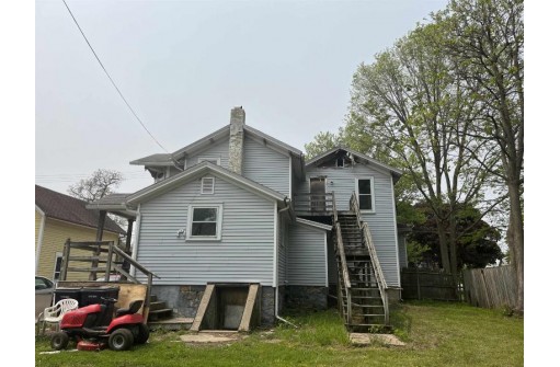 409 Center Avenue, Janesville, WI 53548