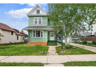 912 Cass Street Portage, WI 53901