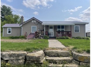 1139 Rock Road Platteville, WI 53818