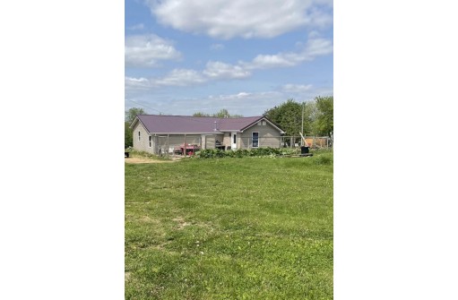 1139 Rock Road, Platteville, WI 53818