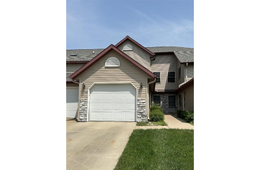 441 Eberlein Court 7, Mauston, WI 53948