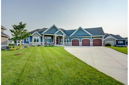 5784 Equestrian Way, Waunakee, WI 53597