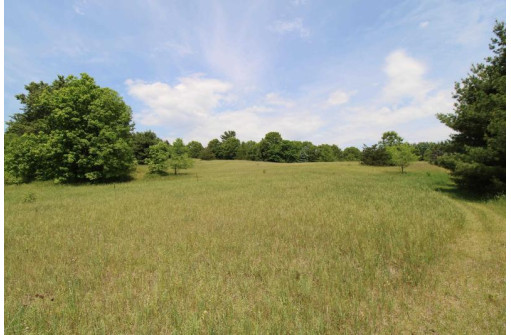 5.7 AC W 3rd Avenue, Oxford, WI 53952