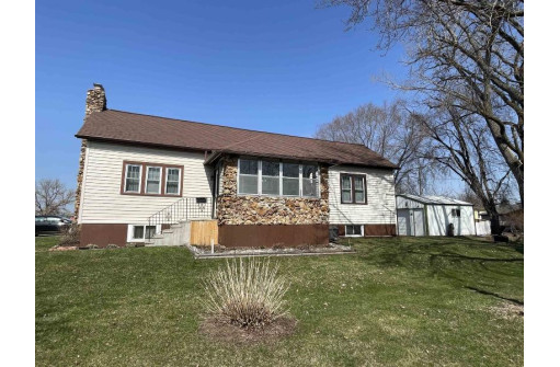 809 Prairie Street, Mauston, WI 53948