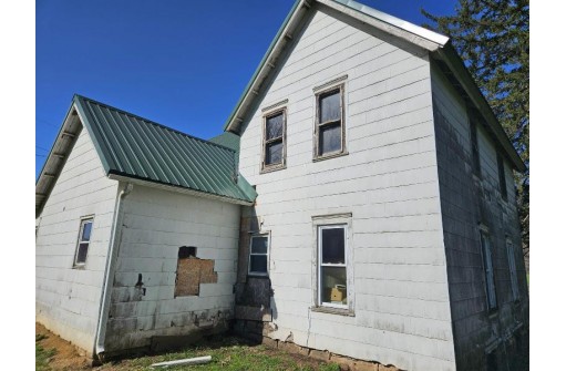 E3448 Frank Road, La Valle, WI 53941