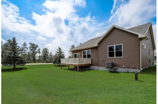 N6723 Clover Lane, Pardeeville, WI 53954