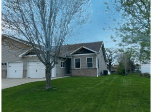 733 Robin Road Waupun, WI 53963