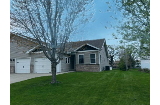 733 Robin Road, Waupun, WI 53963