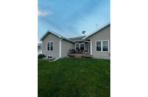 733 Robin Road, Waupun, WI 53963