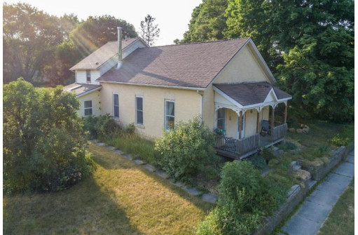 407 S Main Street, Deerfield, WI 53531