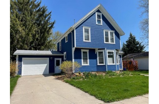 103 W 3rd Street, Waunakee, WI 53597