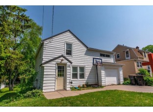 408 Linde Street DeForest, WI 53532