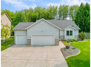 3225 Edmonton Drive Sun Prairie, WI 53590