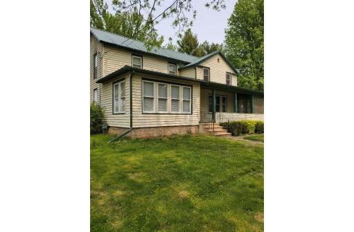 405 E Bluff Street, Boscobel, WI 53805