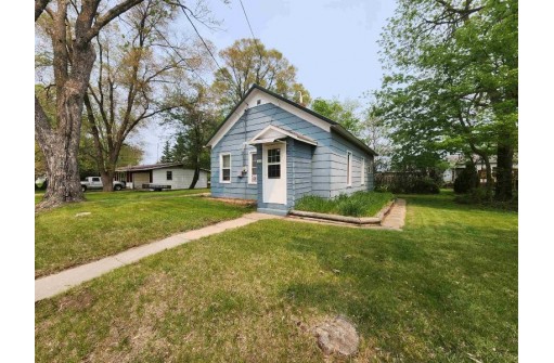 1010 N 2nd Street, Muscoda, WI 53573