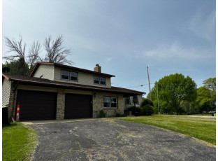 125 Mohawk Drive Beaver Dam, WI 53916