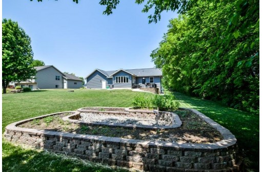 415 Sunset Drive, Lodi, WI 53555