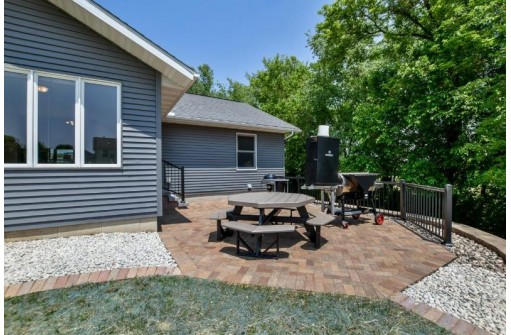 415 Sunset Drive, Lodi, WI 53555