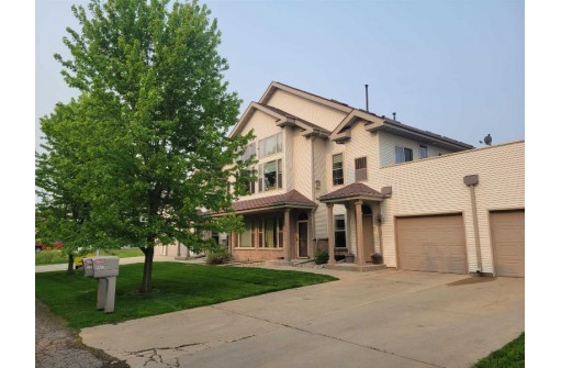 6639 Windsor Commons Avenue, Windsor, WI 53598