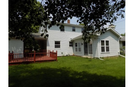 2424 Mt Vernon Avenue, Janesville, WI 53545