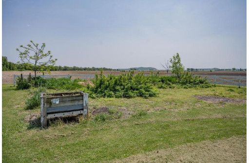 N3698 County Road K, Mauston, WI 53948