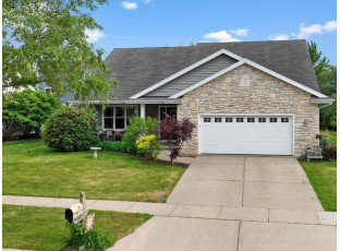 5215 Snapdragon Trail Fitchburg, WI 53711