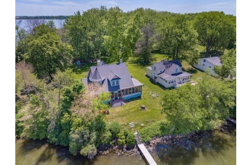 N10819 Elmwood Island, Fox Lake, WI 53933