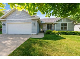 5467 Quarry Hill Drive Fitchburg, WI 53711