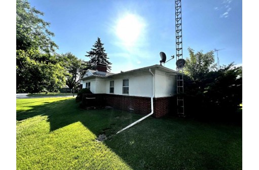 1501 25th Avenue, Monroe, WI 53566-2623