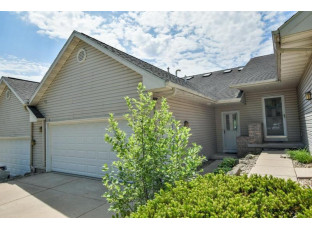 5307 South Ridge Way Middleton, WI 53562