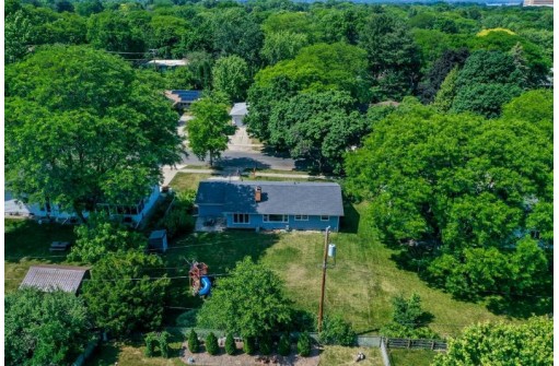 5205 South Hill Drive, Madison, WI 53705