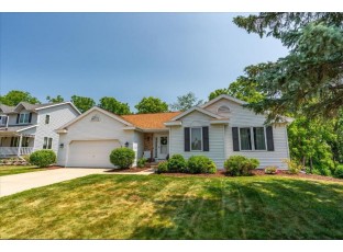 303 Jenna Drive Verona, WI 53593