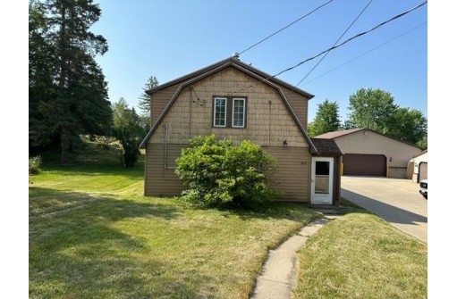 513 E Fulton Street, Edgerton, WI 53534-1925