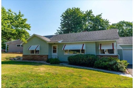 405 Maple Street, DeForest, WI 53532