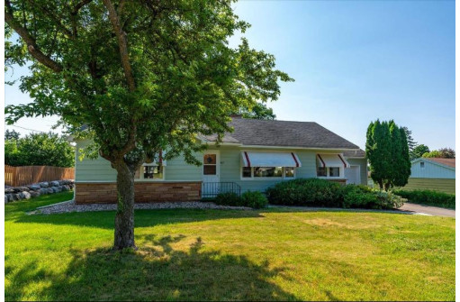 405 Maple Street, DeForest, WI 53532