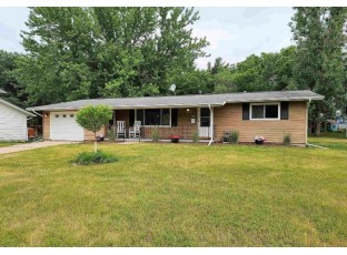 714 E Chestnut Street Pardeeville, WI 53954