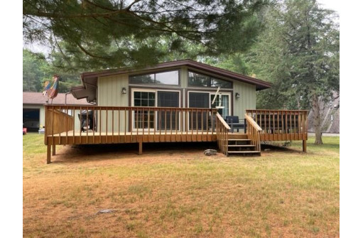 329 Penhurst Way, Nekoosa, WI 54457