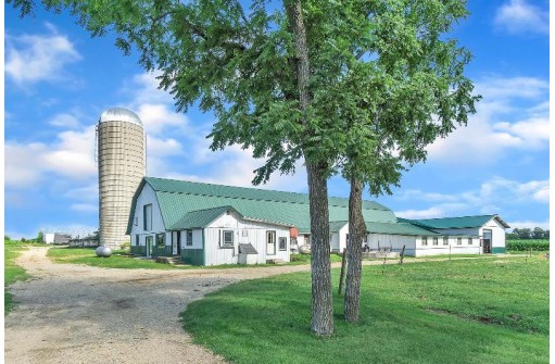 N4502 County Road E, Brodhead, WI 53520