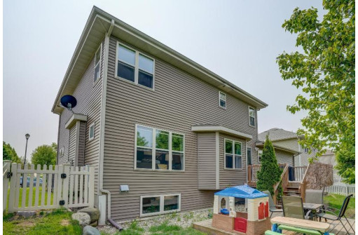 2650 Sweet Sparrow Place, Sun Prairie, WI 53590