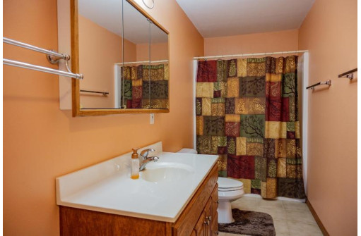 S621 Whippoorwill Court, La Valle, WI 53941