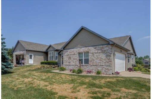 341 Kelvington Drive, Sun Prairie, WI 53590