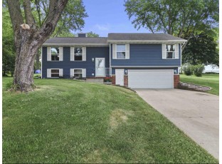 613 Hanks Hollow Trail DeForest, WI 53532