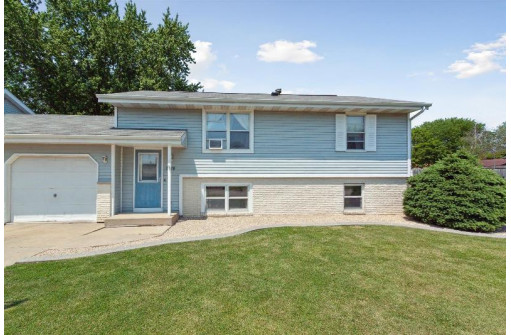 3323 Spruce Street, Janesville, WI 53546