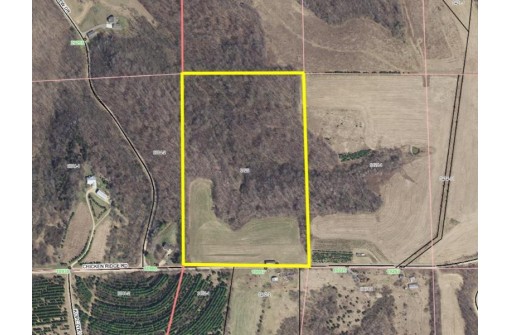 19174 Chicken Ridge Road, Richland Center, WI 53581