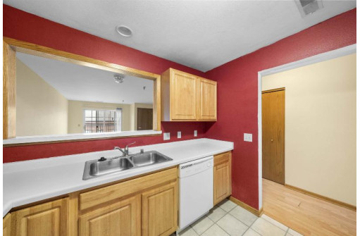 2320 Jackson Street 209, Stoughton, WI 53589