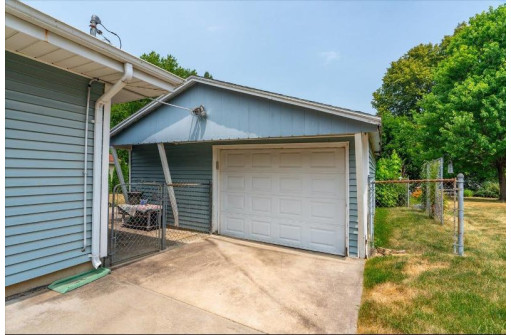 1010 Northland Drive, Madison, WI 53704