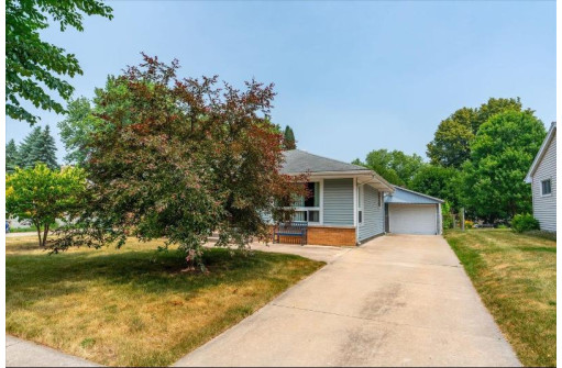 1010 Northland Drive, Madison, WI 53704