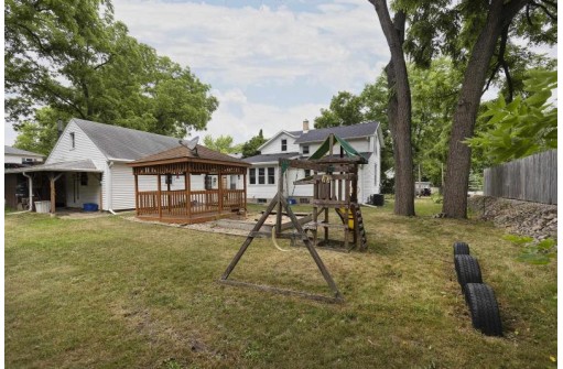 414 Mckee Court, Fort Atkinson, WI 53538