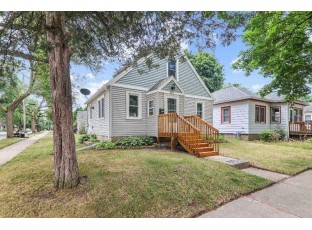 2631 Moland Street Madison, WI 53704